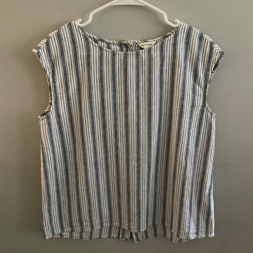 Max Studio linen Blend striped Blouse top.